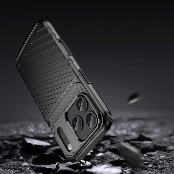 Baksidaskal till iPhone 17 Pro Max Thunder Case – svart