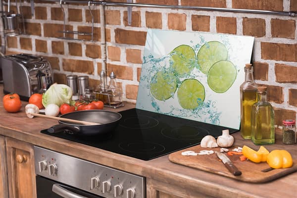 GLASBESKYTTELSESPLADE TIL KOMFUR 70x52 LIME