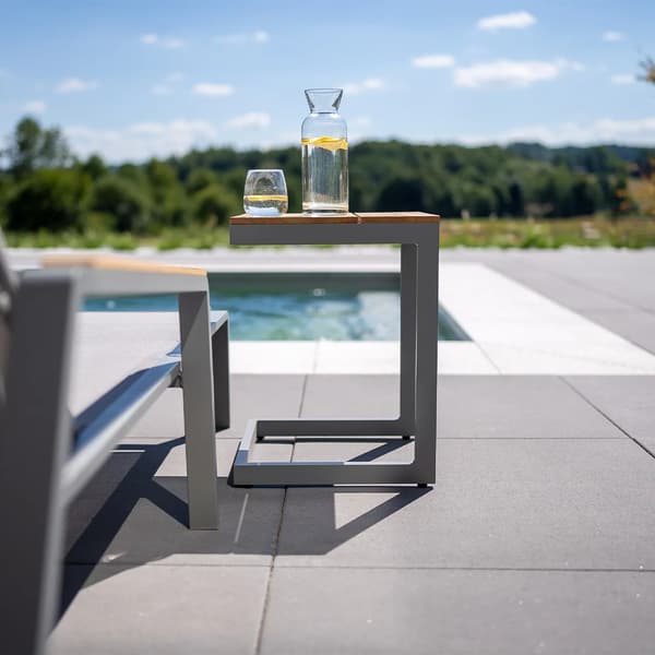 GRENADA teak solbord 40x40 grå aluminium och teak