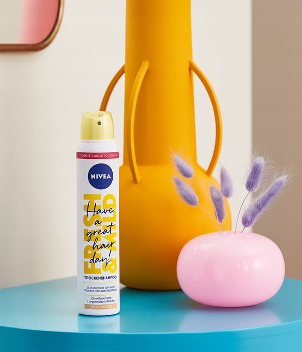 NIVEA FRESH REVIVE Tørshampoo til blond hår - til blondiner 200 ml