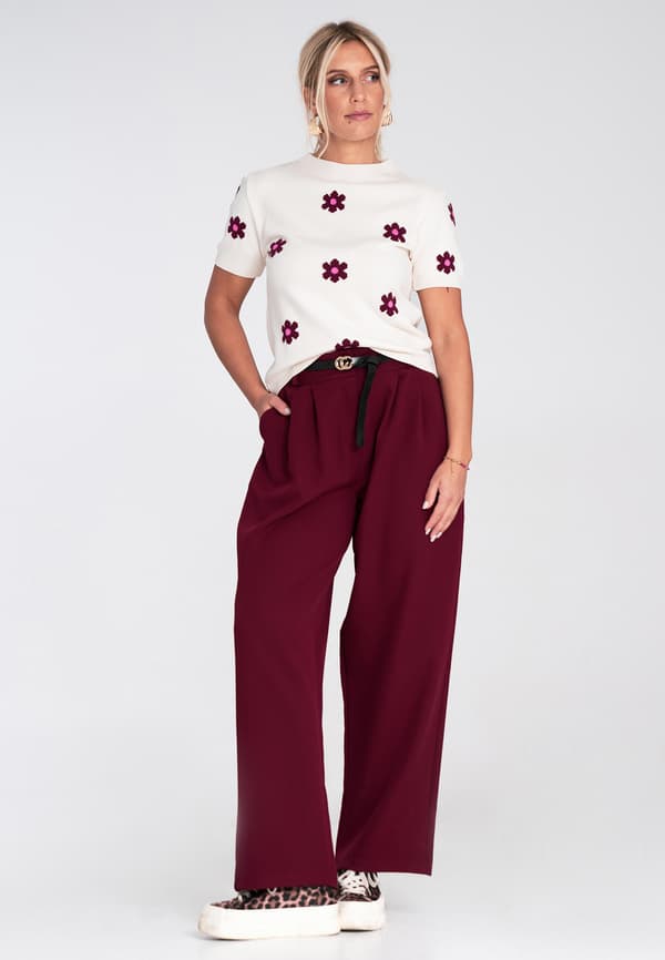 Kortærmet bluse med blomster - Ecru størrelse S M1235