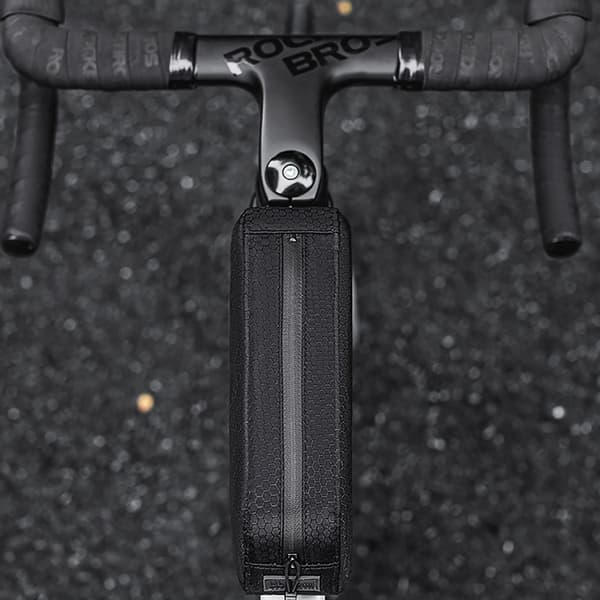 Stelmonteret cykeltaske 0,9l - sort