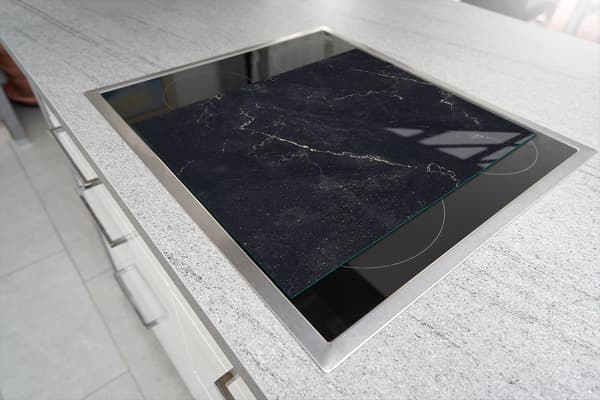 GLASSKÆREBRÆT 45x52 MARMOR