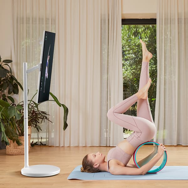 MESWAO 32" bærbart smart-tv på stativ  8+128 GB  Android 13   Touchscreen Full HD 1920x1080  8-core processor