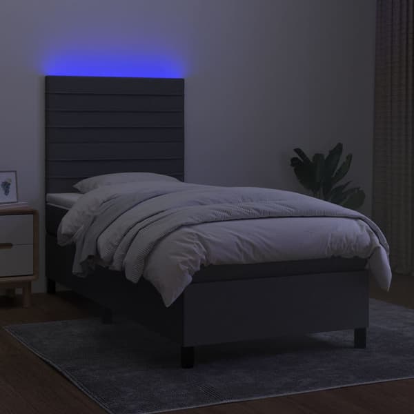 Ramsäng med madrass & LED mörkgrå 100x200 cm tyg