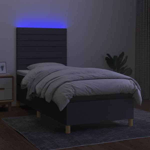 Ramsäng med madrass & LED mörkgrå 100x200 cm tyg