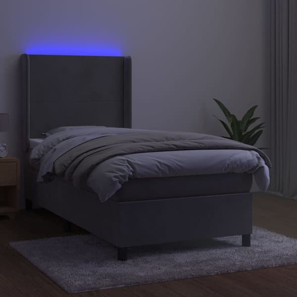 Ramsäng med madrass & LED ljusgrå 100x200 cm sammet
