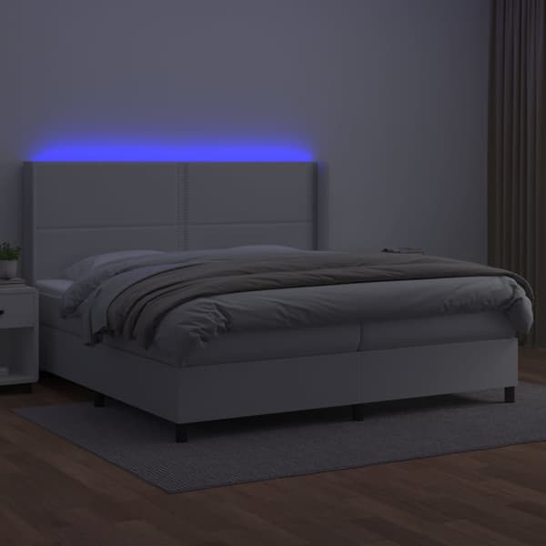 Ramsäng med madrass & LED vit 200x200 cm konstläder