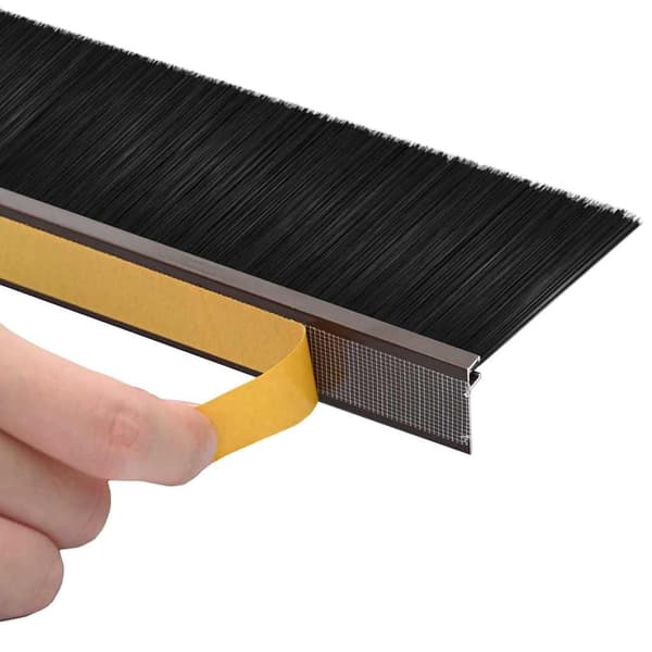 Självhäftande dörrborstlist 12 pcs Brun 100 cm