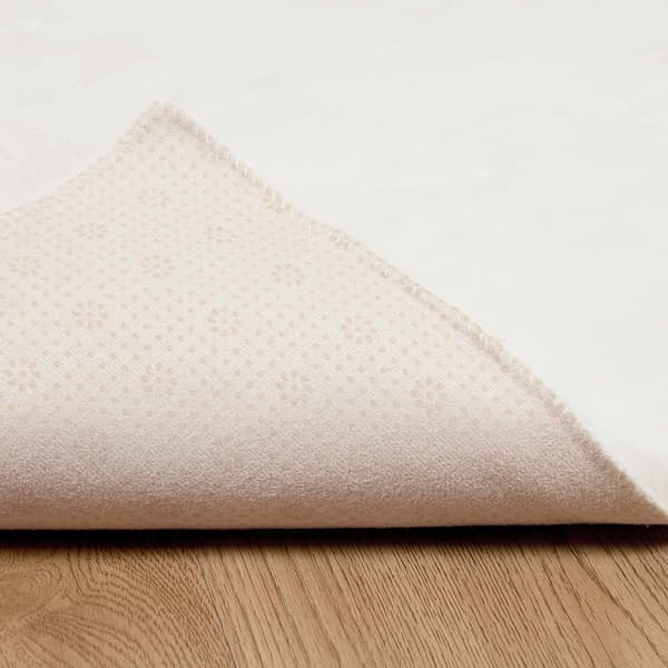 Halkfri matta i konstgjord kaninfäll OLITE Gräddvit Polyester