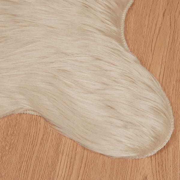 Fuskfäll matta TAFALLA Beige 80 x 120 cm Polyester