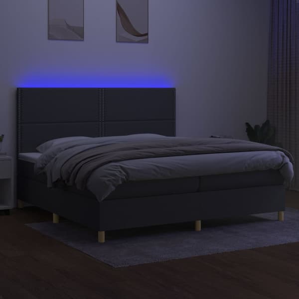 Ramsäng med madrass & LED mörkgrå 200x200 cm tyg