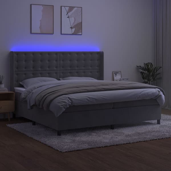 Ramsäng med madrass & LED ljusgrå 200x200 cm sammet