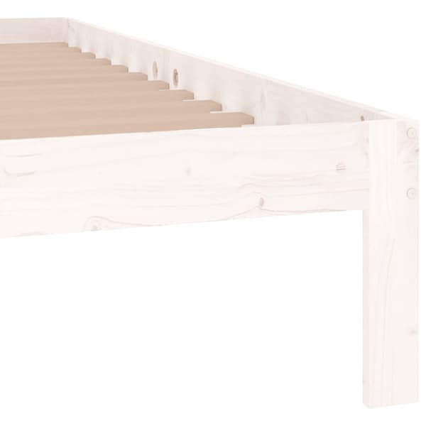 Sängram vit massiv furu 140x190 cm