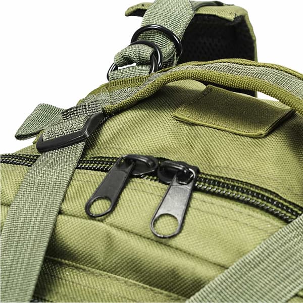 Arméryggsäck 50 L olivgrön