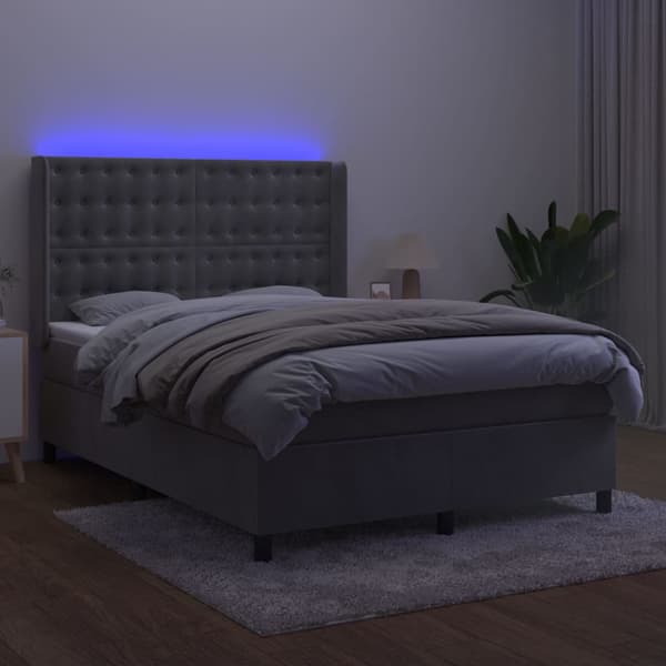 Ramsäng med madrass & LED ljusgrå 140x200 cm sammet