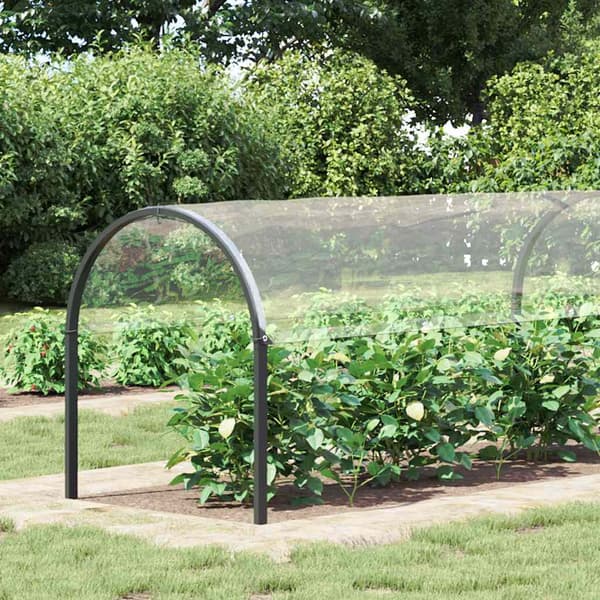 Växtskydd med öljetter 2x8 m PVC