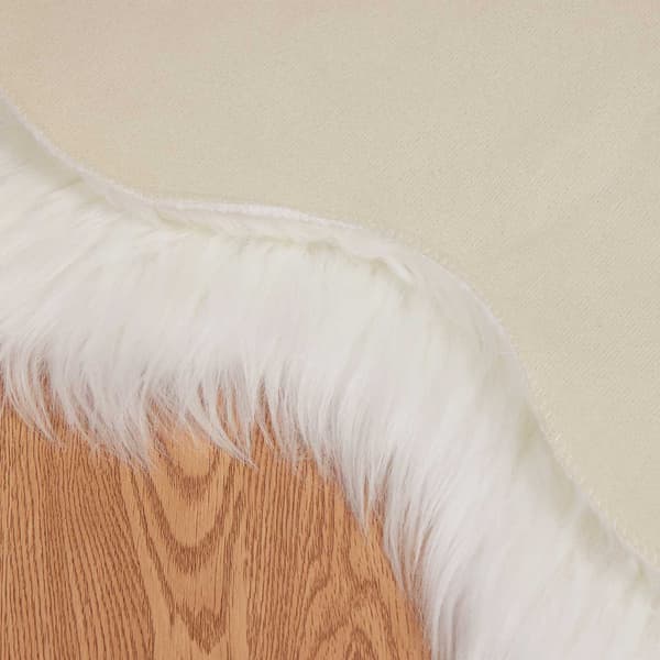 Fuskfäll matta TAFALLA Vit 60 x 90 cm Polyester