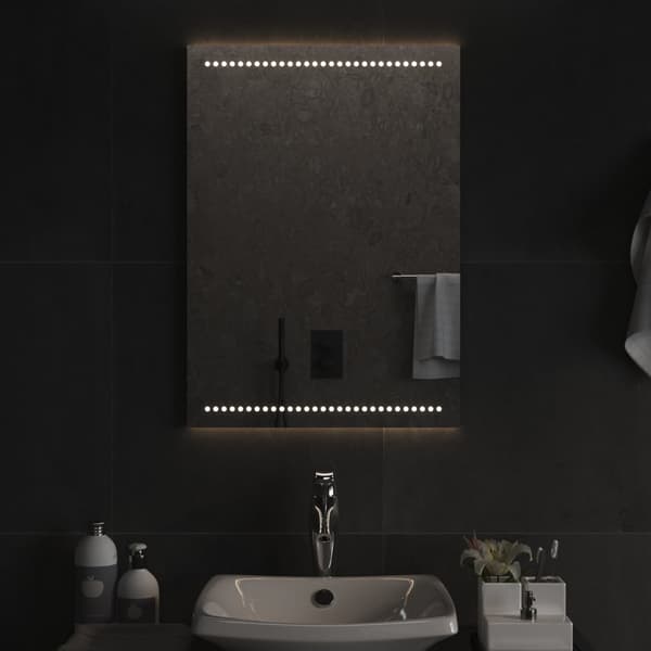 Badrumsspegel LED 50x70 cm
