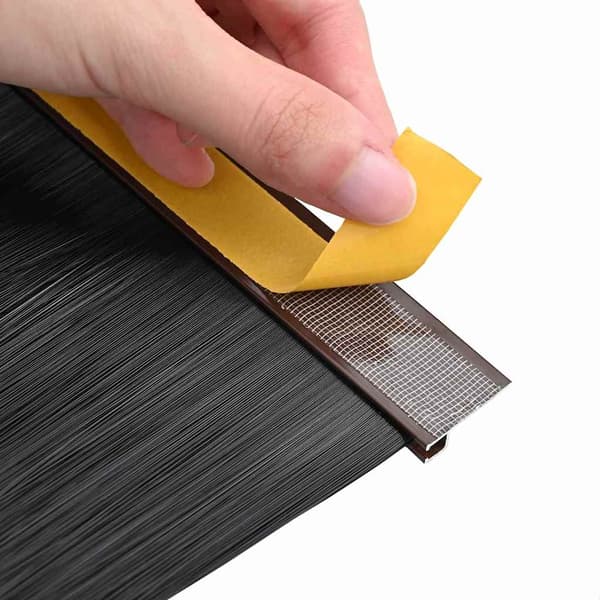 Självhäftande dörrborstlist 6 pcs Brun 100 cm Aluminiumlegering