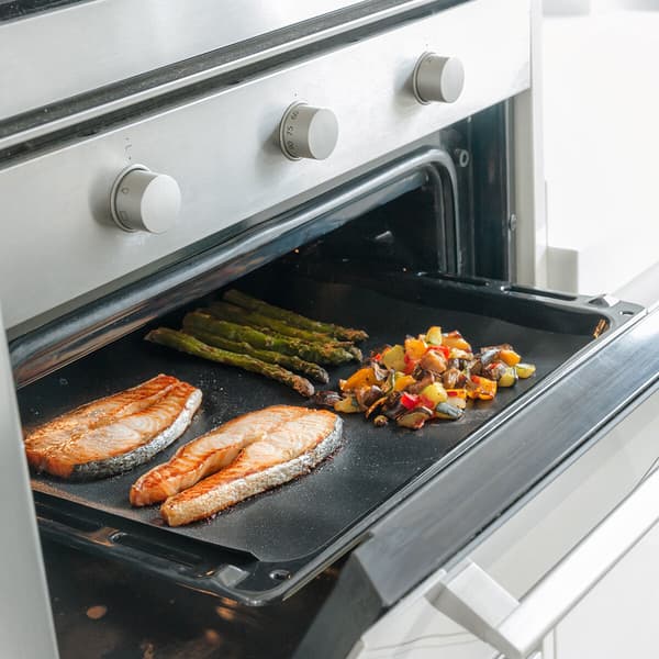 Uuni- ja Grillausalunen InnovaGoods 2 osaa