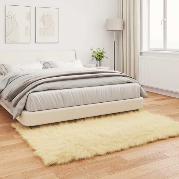Fuskfäll matta TAFALLA Gräddvit 120 x 170 cm Polyester