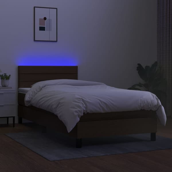 Ramsäng med madrass & LED mörkbrun 100x200 cm tyg