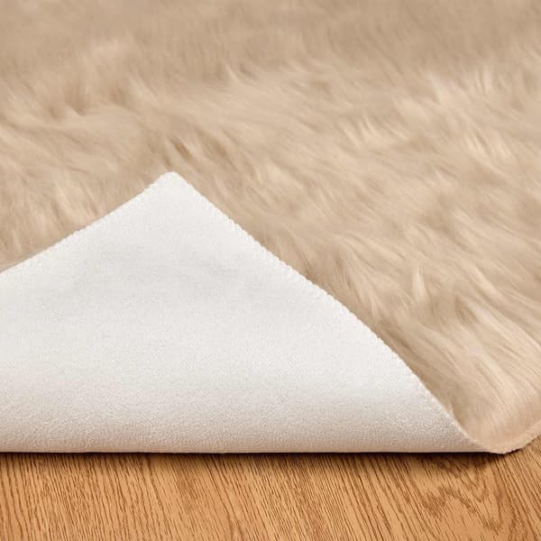 Fuskfäll matta TAFALLA Beige 240 x 240 cm Polyester