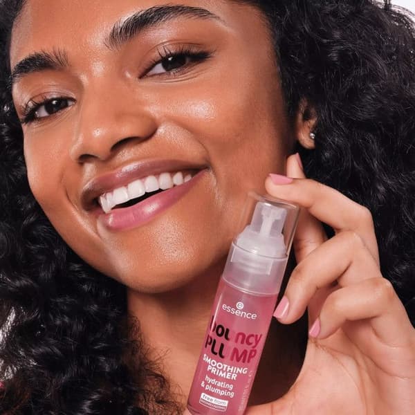 Essence - Bouncy Plump Smoothing Primer - Basfoundation -