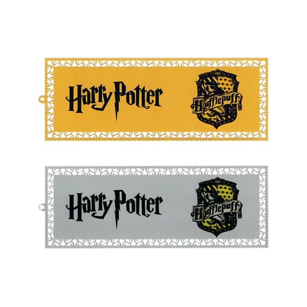 2 ST Harry Potter Hufflepuff Metall Bokmärken