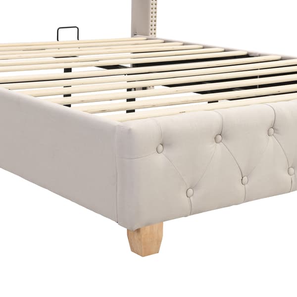 Stoppad sängram, beige, med sänggavel