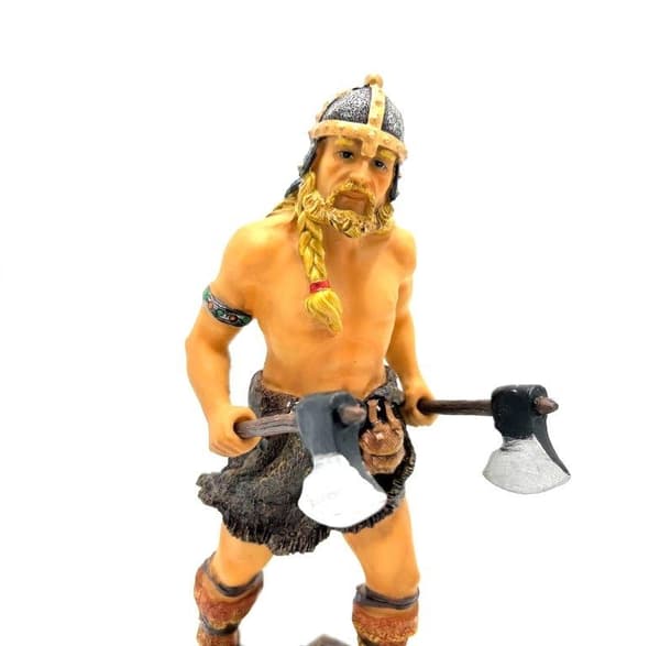 Viking Kriger med økser
