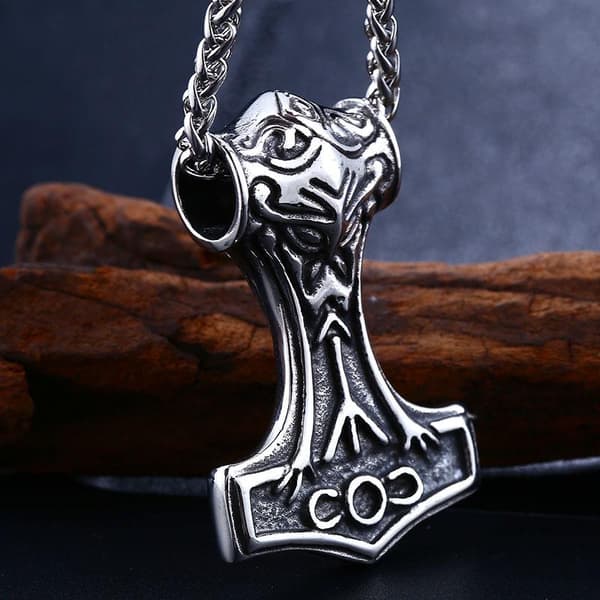 Suuri Thorin vasara Mjolnir-riipus
