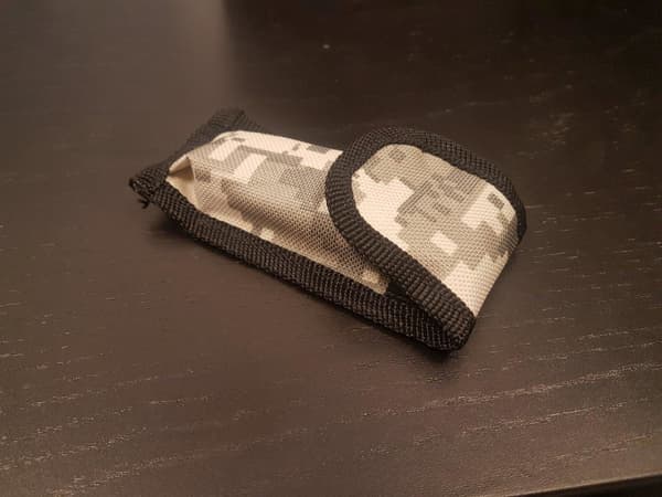 Universal taske digitalcamo