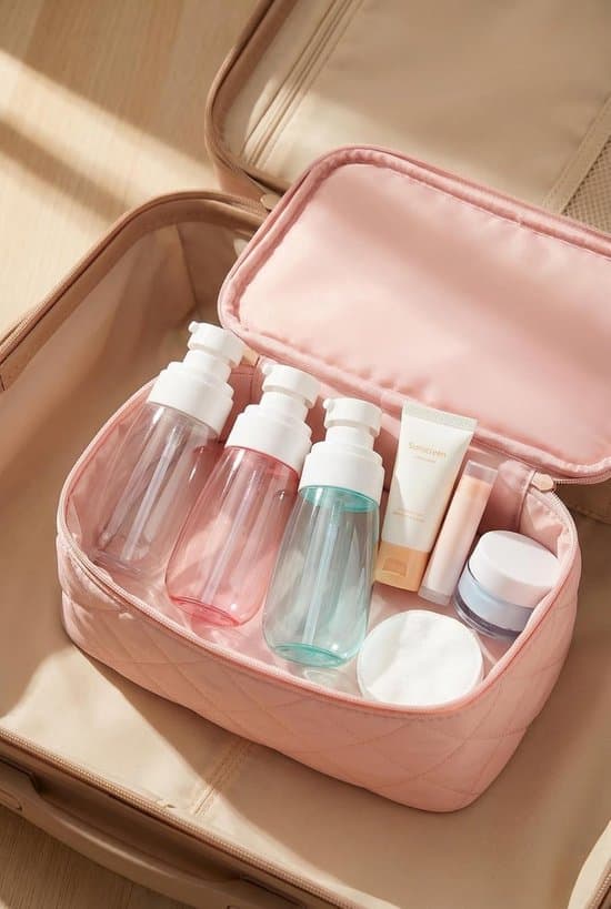 Minilotionpumpflaskor – 3-pack – Påfyllningsbara – Läckagesäkra (resestorlek) – Blå + Transparent + Rosa – 3 x 100 ml