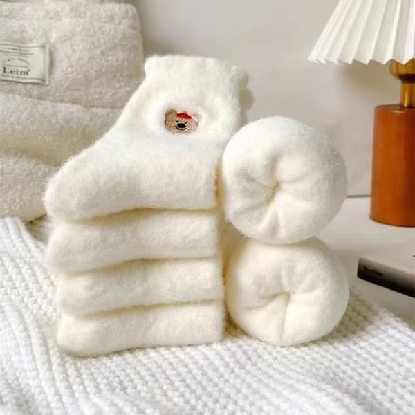 5-pack hemmasockor, varma vinterfleece halkfria plyschtofflor sovsockor för kvinnor, vit