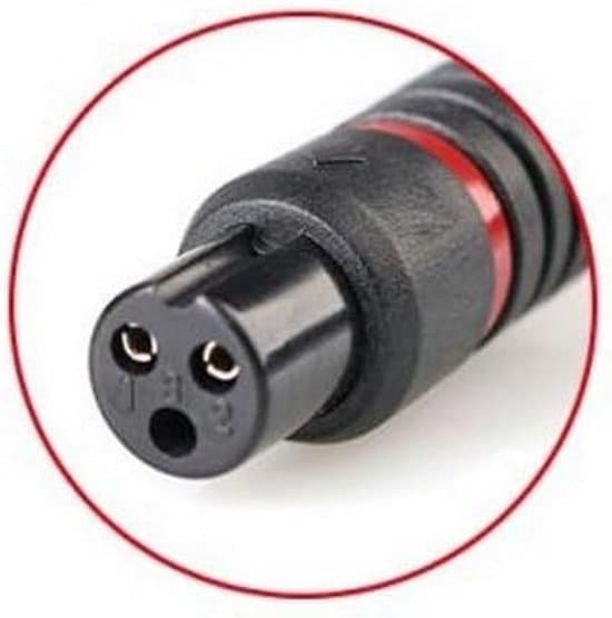 Universal 42V 2A Opladeradapter til Elektriske Løbehjul og Hoverboards
