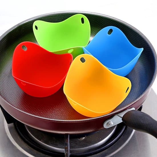 4 ägg, silikonform för hårdkokta ägg, non-stick-belagd, mikrovågssäker äggångare.
