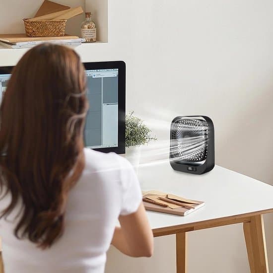 Stille USB Genopladelig Bordventilator med LED-display (Hvid)