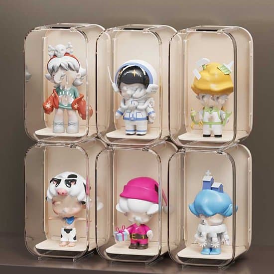 2-pack transparent akrylmonter för dockor/samlarobjekt, dammtät