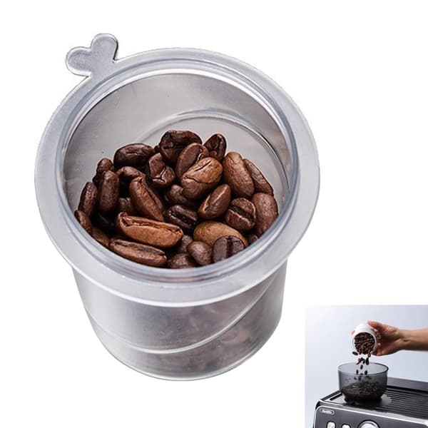 Två kaffebehållare för espresso pour-over.