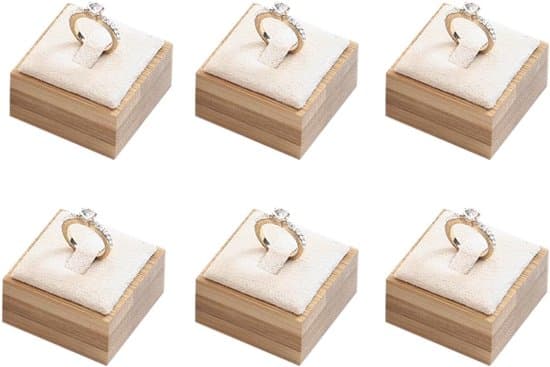 6-delad ringdisplay i bambu och förvaringslåda i sammet