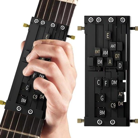 Gitarrstämmare, gitarrackordpressare, gitarrackordtränare, gitarrtillbehör