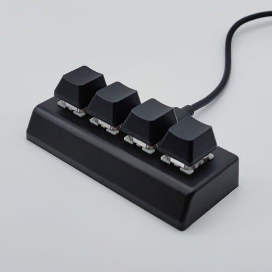 Mini mekanisk USB-tastatur, 4 røde kontakter, Ctrl, C, V, Enter-taster - sort