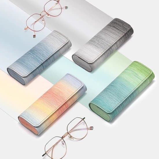 4-delt farvet hårdt etui til briller og pose sæt