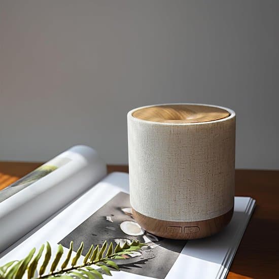Æterisk Olie Diffuser - 200ml - Ultralyd - Med Natlys