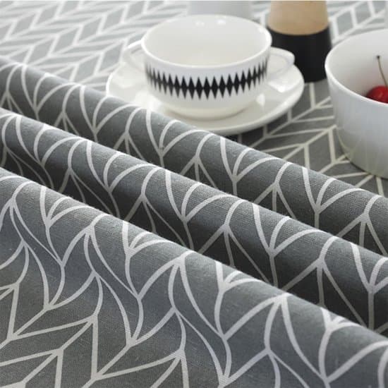 Rund bordsduk i polyester-bomullsblandning (150 cm, grå)