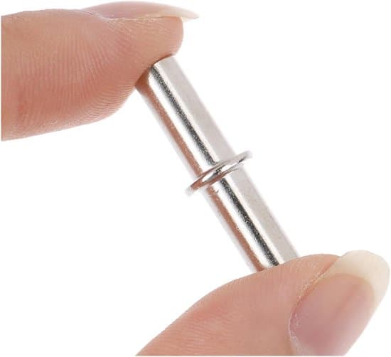 100-pack 5x25 mm silverfärgade möbelskåpshyllstödspinnar