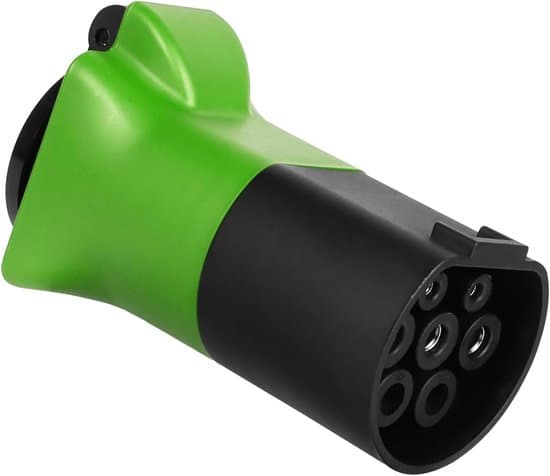 Grön vatten- och dammtät V2L Typ 2-Schuko-adapter 3.5kW 16A