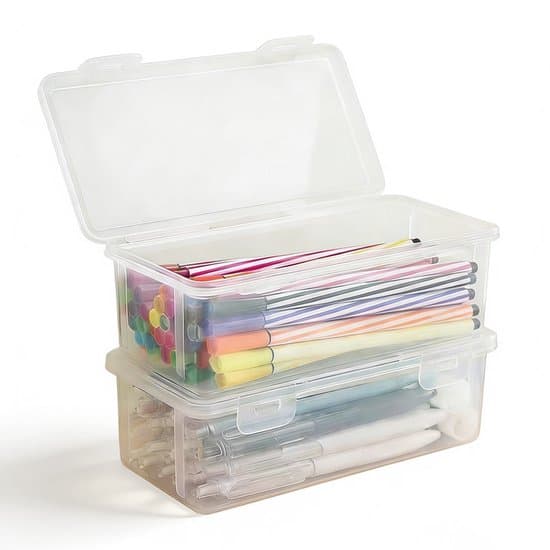 Pennfodral med fällbart lock - plast - stor kapacitet - stapelbart - set om 2 - transparent